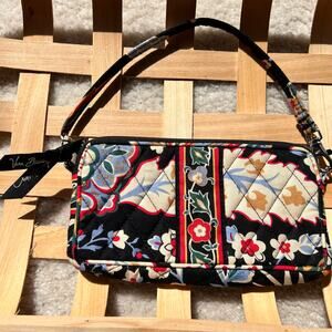 Vera Bradley Versailles Wristlet Clutch Excellent Condition